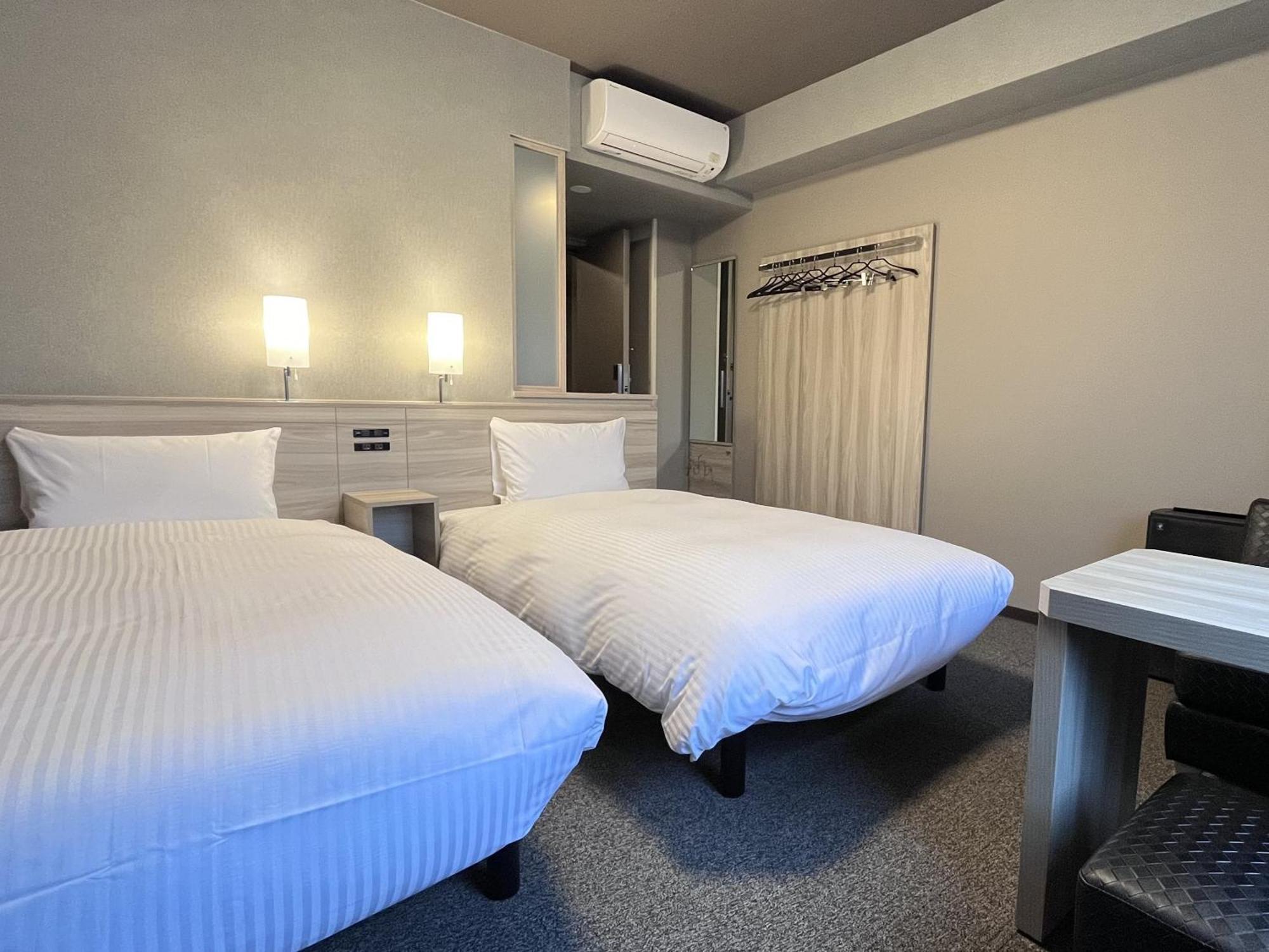 Hotel Route Inn Kuwana Exterior foto